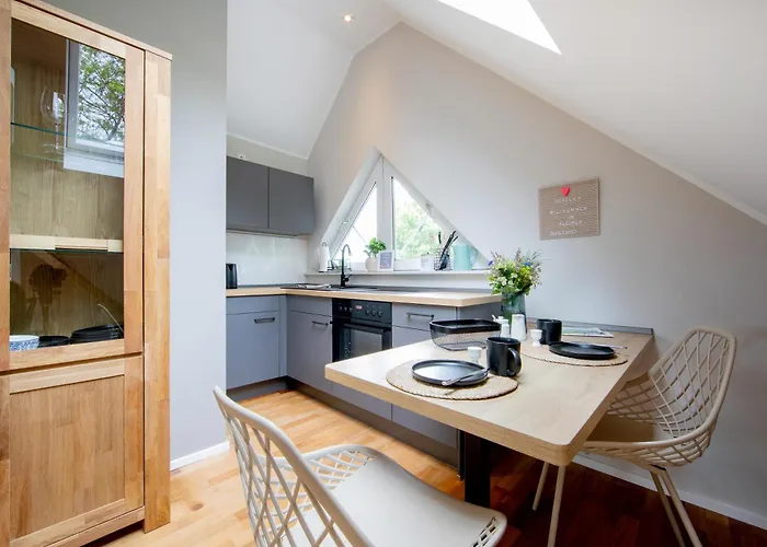 Kleiner Gluecksort, アパート